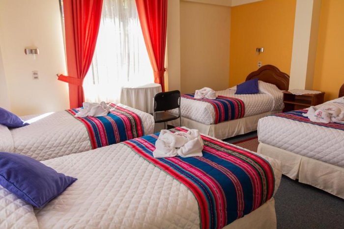 Habitación Habitación Cuádruple con vistas a la montaña